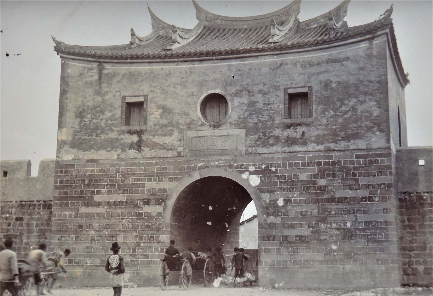 挖掘百年前的家族時光：翻開日治戶籍謄本，看見記憶的起點（上）